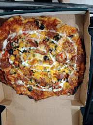 Photo n°9 de Le kiosque à Pizzas à Gençay ()