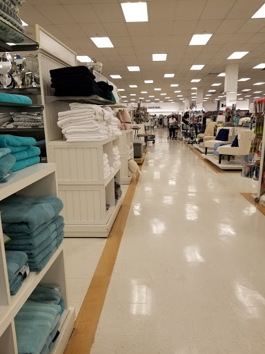 Department Store «Marshalls», reviews and photos, 3131 Main St, Mohegan Lake, NY 10547, USA