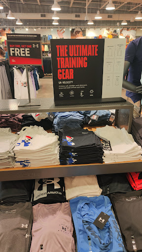 Clothing Store «Under Armour Factory House», reviews and photos, 12801 W Sunrise Blvd #429, Sunrise, FL 33323, USA