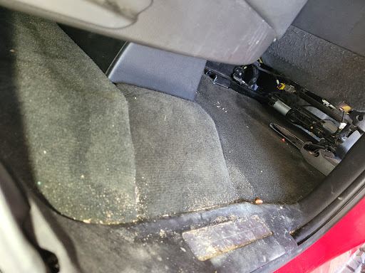 Car Detailing Service «A and A Auto Detailing», reviews and photos, 1018 SW Ankeny Rd, Ankeny, IA 50023, USA