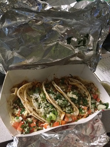 Supermarket «La Palma», reviews and photos, 2040 Indianapolis Blvd, Whiting, IN 46394, USA