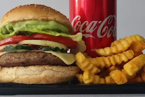 Bigger's Fast Food image