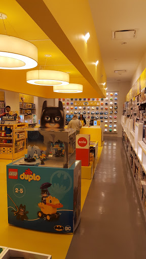 Toy Store «The LEGO Store», reviews and photos, 26300 Cedar Rd, Beachwood, OH 44122, USA
