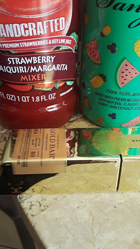 Liquor Store «Center Point Liquors», reviews and photos, 1191 W Main St #1, Hendersonville, TN 37075, USA