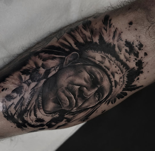 Explore wow tattoo ideas, creative tattoo ideas in Valdosta, available at Acid Ink Tattoos