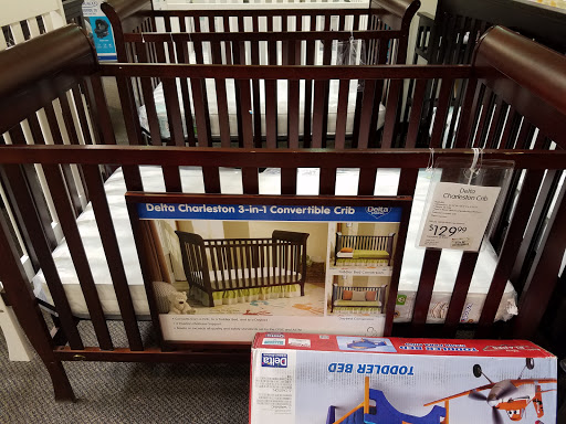 Clothing Store «Burlington Coat Factory», reviews and photos, 31940 Gratiot Ave, Roseville, MI 48066, USA