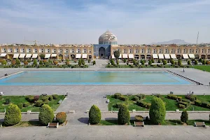 Naqsh-e Jahan Square image