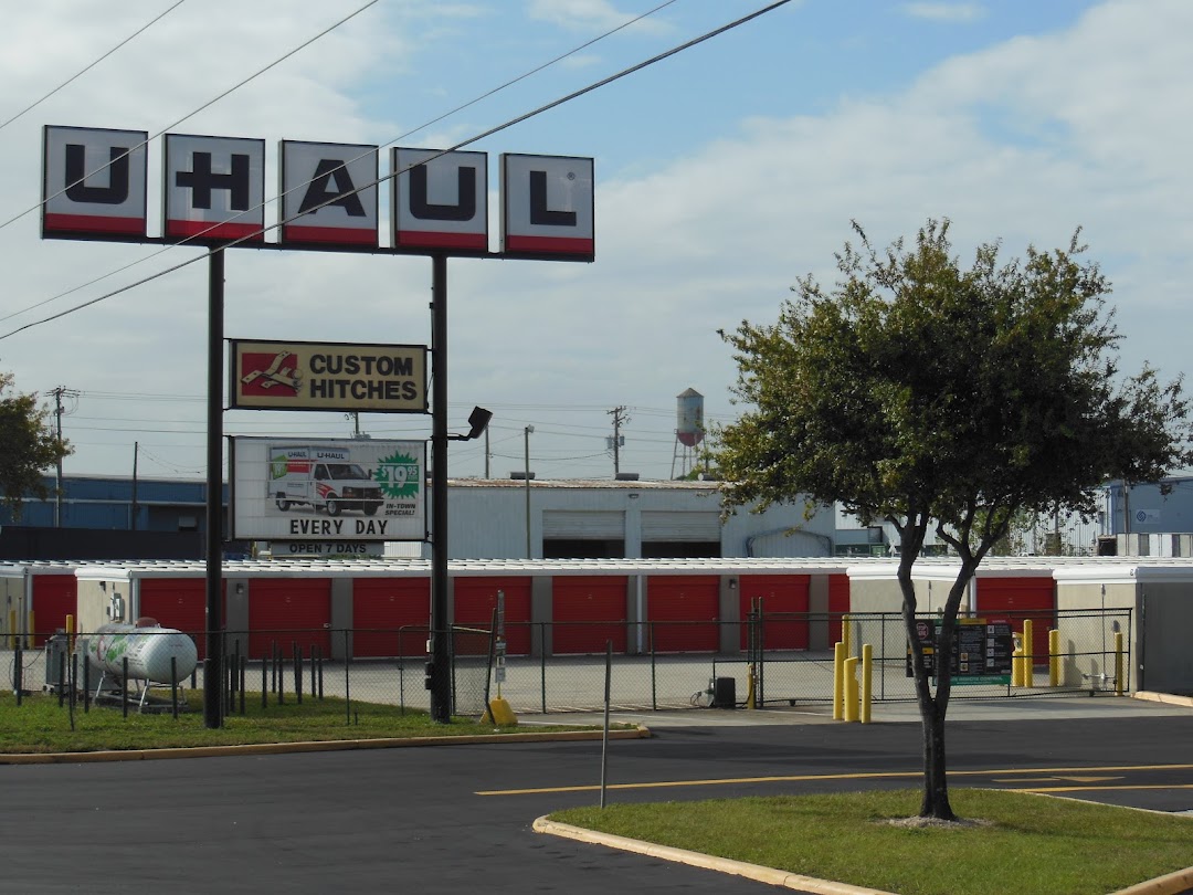 Moving Supplies Showroom at U-Haul Moving & Storage of East Tampa