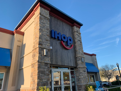 Banner Store «ARDEN SIGNS BANNERS PRINTING & EMBROIDERY», reviews and photos, 3017 Arden Way, Sacramento, CA 95825, USA