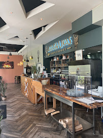 Atmosphère du Arawukas- Restaurant à Asnières-sur-Seine - n°4