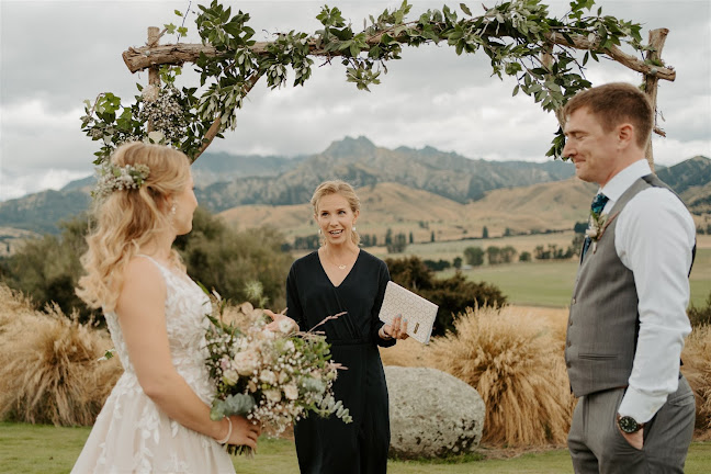 Reviews of Siobháin the Celebrant in Wanaka - Event Planner