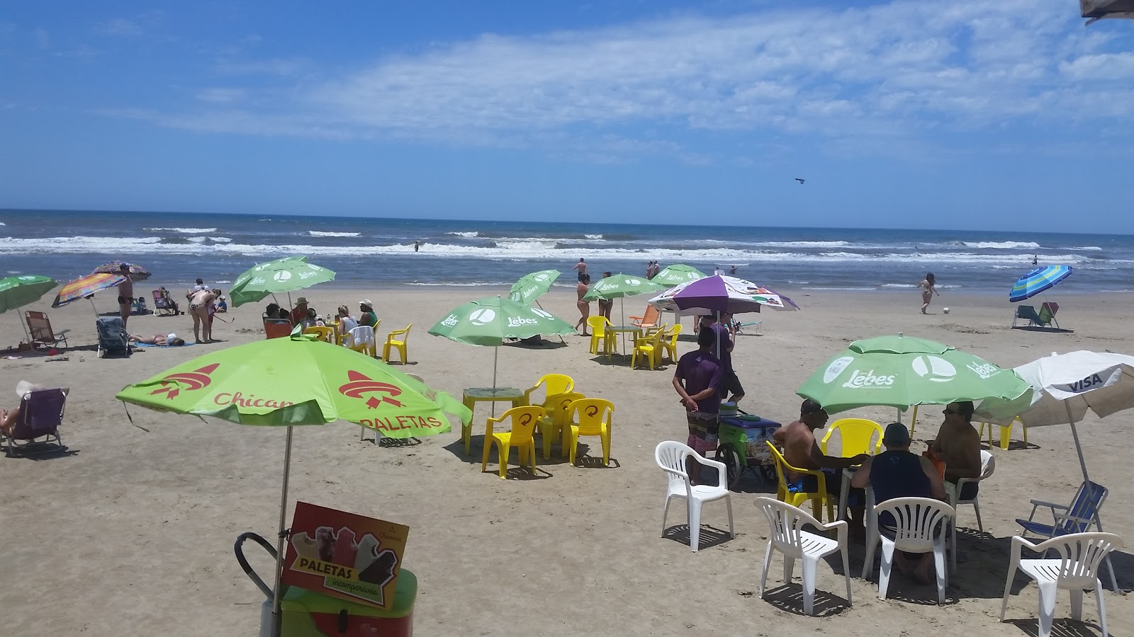苏尔亚特兰蒂达海滩的照片 - 推荐给有孩子的家庭旅行者