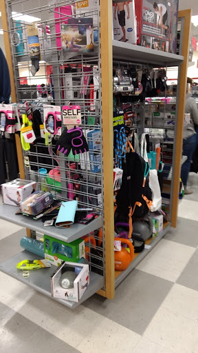 Department Store «T.J. Maxx», reviews and photos, 4070 Commonwealth Ave, Eau Claire, WI 54701, USA