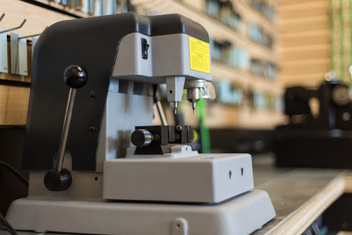 Locksmith «A-1 Locksmith - Downtown Dallas, Design District», reviews and photos, 1622 Market Center Blvd, Dallas, TX 75207, USA