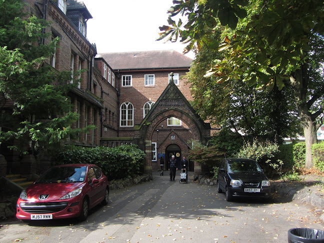 Reviews of Xaverian College in Manchester - University