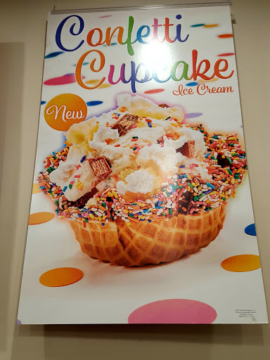 Ice Cream Shop «Cold Stone Creamery», reviews and photos, 836 Eden Way N #141, Chesapeake, VA 23320, USA