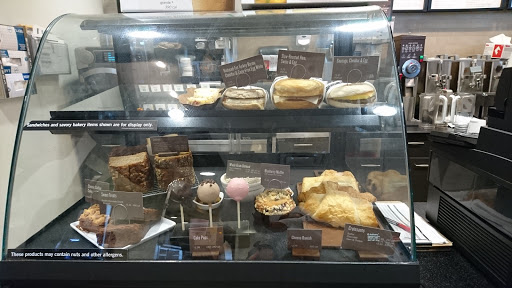 Department Store «Target», reviews and photos, 11051 Victory Blvd, North Hollywood, CA 91606, USA