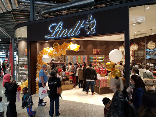 Lindt Chocolate Shop - DFO Perth