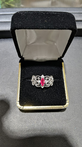 Jewelry Store «The Jewelry Exchange», reviews and photos, 7747 Old Georgetown Rd, Bethesda, MD 20814, USA