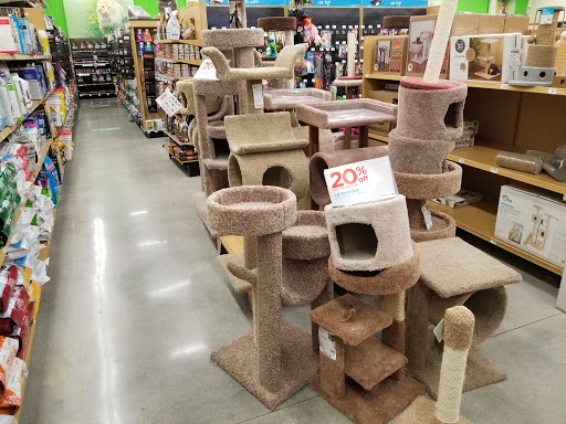 Pet Supply Store «Petco Animal Supplies», reviews and photos, 3551 W Hillsboro Blvd, Deerfield Beach, FL 33442, USA