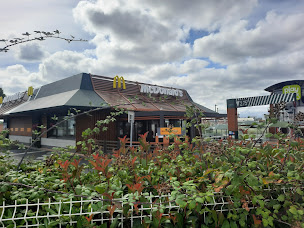 Photo n°90 de McDonald's à Bouguenais ()