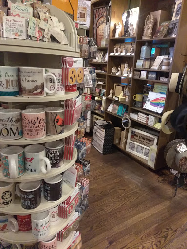 American Restaurant «Cracker Barrel Old Country Store», reviews and photos, 6175 McDonough Dr NW, Norcross, GA 30093, USA