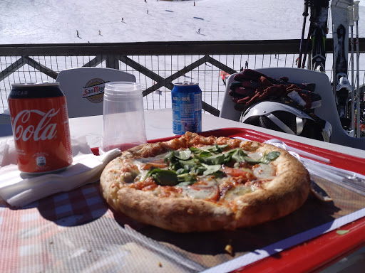 Información y opiniones sobre Pizzería Genil de Sierra Nevada