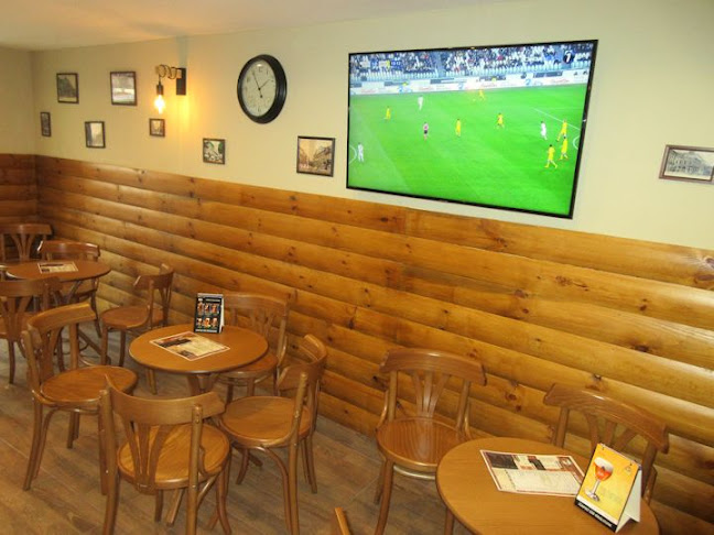 Comentarii opinii despre Fillér Söröző