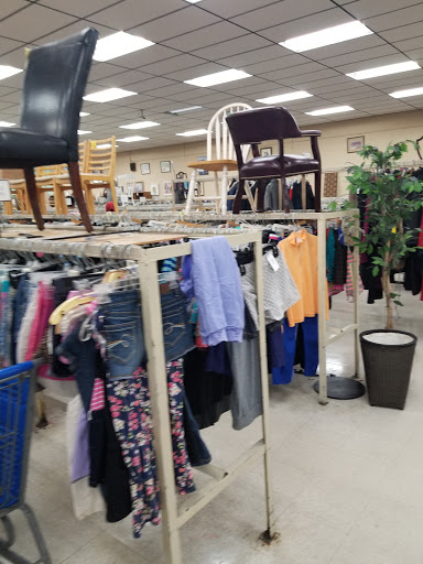 Thrift Store «Thrift Store USA», reviews and photos, 875 E Little Creek Rd, Norfolk, VA 23518, USA