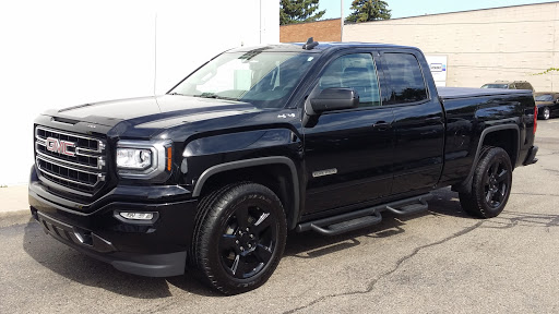 Auto Body Shop «Buzz-Off Automotive», reviews and photos, 1752 W Maple Rd, Troy, MI 48084, USA