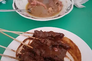 Sate Madura Simpang Enam image