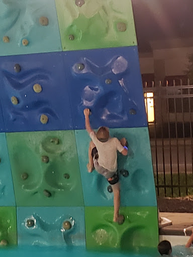 Water Park «Splash City Family Waterpark», reviews and photos, 10 Gateway Dr, Collinsville, IL 62234, USA