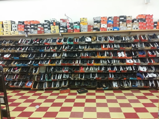 Shoe Store «WSS», reviews and photos, 20310 S Wilmington Ave, Compton, CA 90220, USA