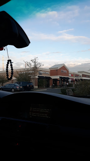 Coffee Shop «Starbucks», reviews and photos, 522 Shoppes Blvd, North Brunswick Township, NJ 08902, USA
