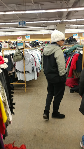 Thrift Store «MyUnique», reviews and photos, 218 W 234th St, Bronx, NY 10463, USA