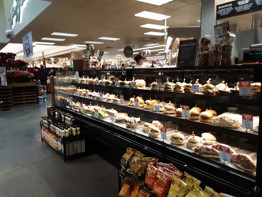Grocery Store «Haggen Food & Pharmacy», reviews and photos, 17641 Garden Way NE, Woodinville, WA 98072, USA