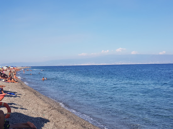 Spiaggia di Alì Terme