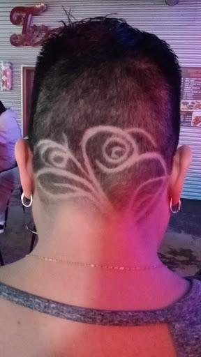 Barber Shop «Chacabana Barber Shop», reviews and photos, 5002 Eisenhauer Rd, San Antonio, TX 78218, USA