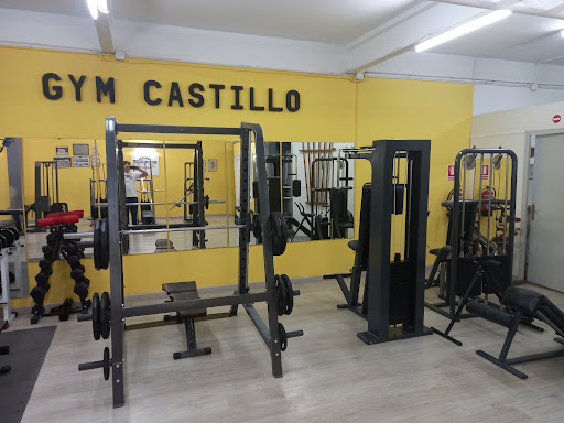 Gimnasio Castillo en Olesa de Montserrat, Barcelona