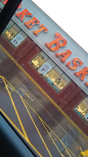 Grocery Store «Market Basket», reviews and photos, 34 Plaistow Rd, Plaistow, NH 03865, USA