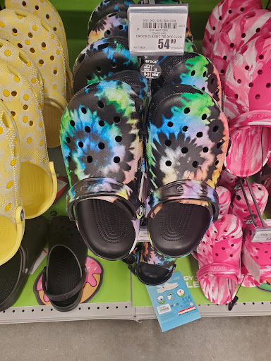 Sporting Goods Store «Academy Sports + Outdoors», reviews and photos, 9997 Crossing Way #800, Denham Springs, LA 70726, USA