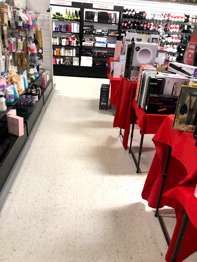 Department Store «T.J. Maxx», reviews and photos, 9106 Shops Way, Northborough, MA 01532, USA