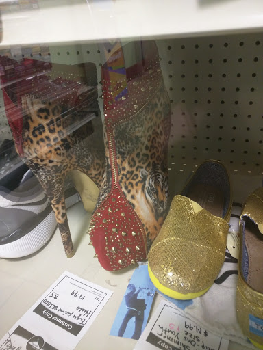 Non-Profit Organization «Goodwill Store», reviews and photos, 3724 Shady Ln, Plainfield, IN 46168, USA