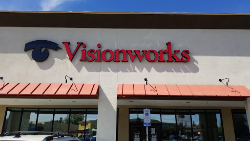 Eye Care Center «Visionworks - Paradise Valley Mall», reviews and photos, 4550 E Cactus Rd #30, Phoenix, AZ 85032, USA