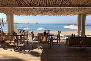 BAYZ - Hilton Beach - Bar & Restaurant image