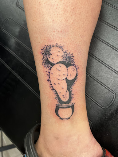 Explore nature tattoo ideas for females, creative tattoo ideas in San Antonio, available at Master Minds Tattoo