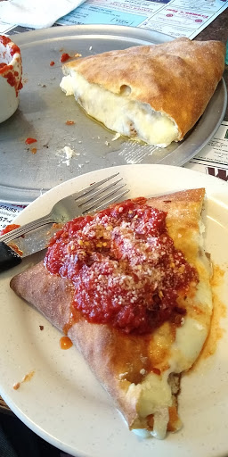 Pizza Restaurant «Hometown Pizza», reviews and photos, 250 West St, Litchfield, CT 06759, USA