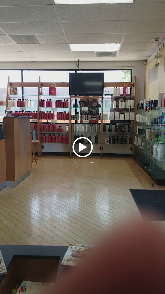 Fantastic Sams Cut & Color 92886