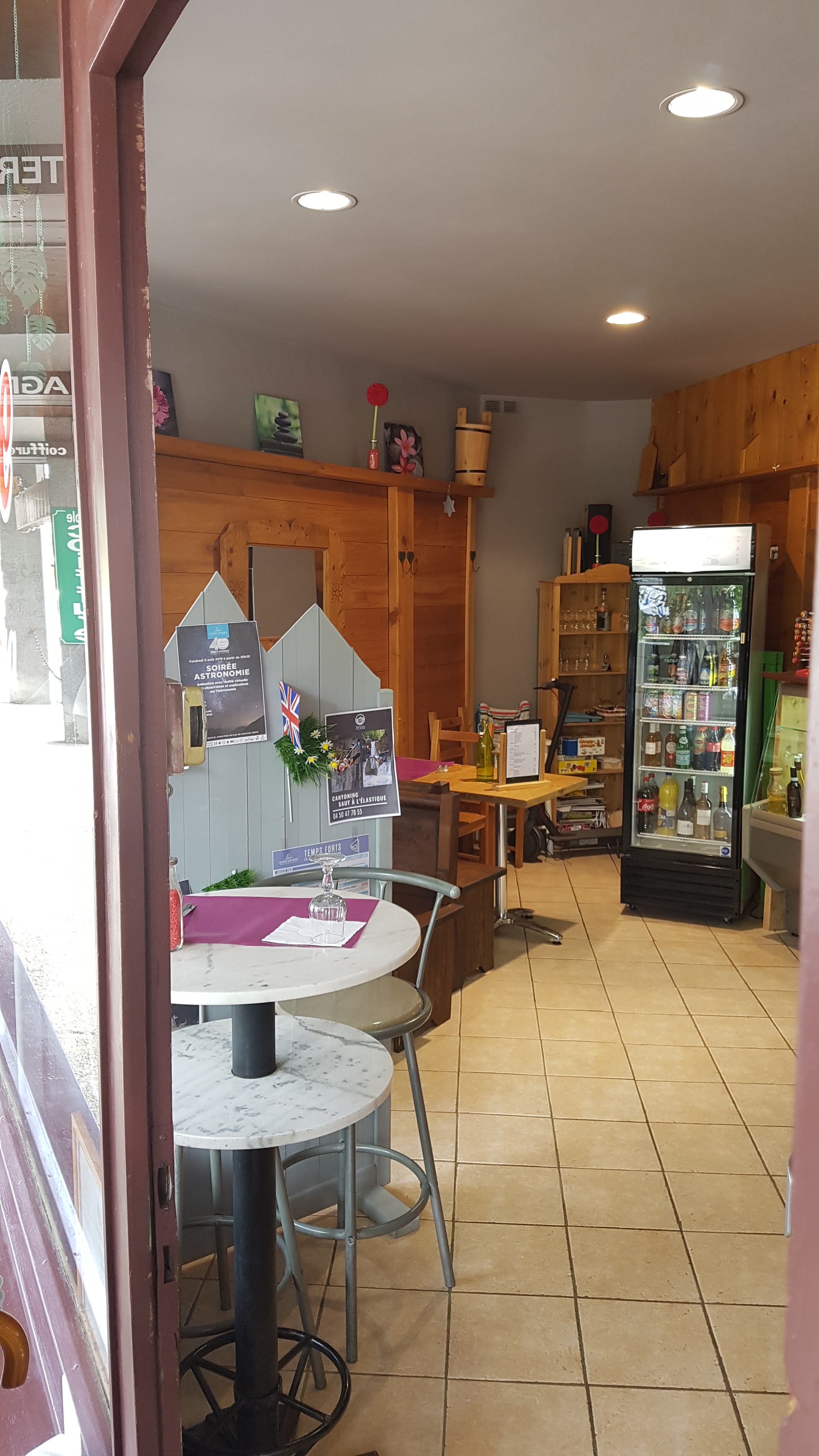 Photo n° 2 de l'avis de h. fait le 02/08/2019 à 12:39