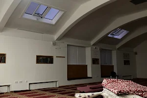 Al-Furqan Mosque image